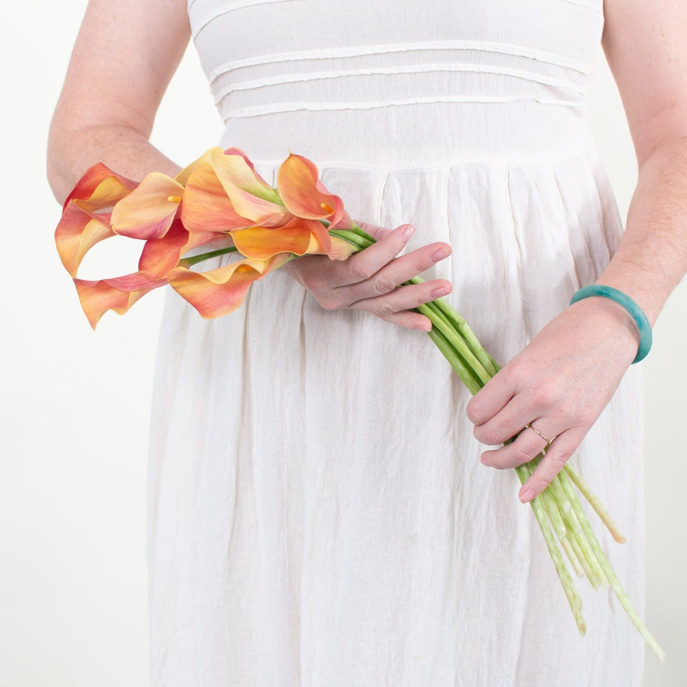 white and orange calla lily bouquet Orange Mini Calla Lily Flower | DIY Wedding Flower | Flower Moxie 50 Stems