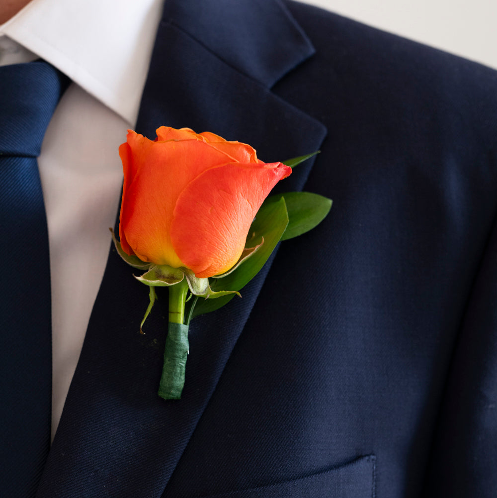 Arquiste アーキスト BOUTONNIÈRE NO. 7 ブートニア Classic Orange Premade Boutonnieres | Flower Moxie