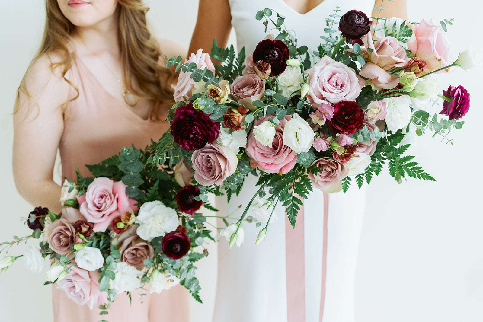 How To Get Mauve Wedding Flowers On a Budget