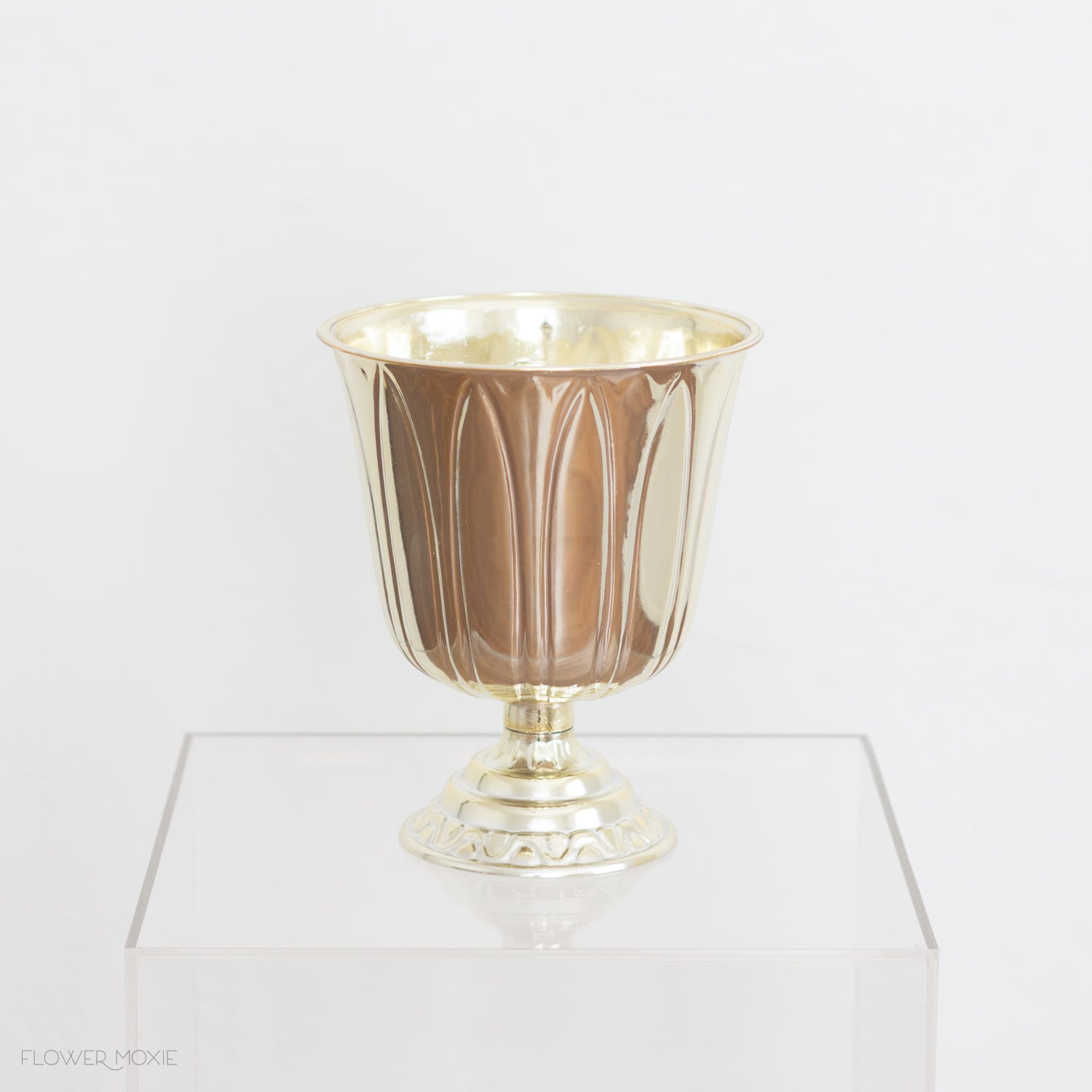 gold plastic decorative urn