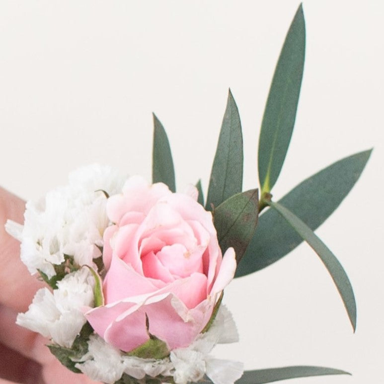 Blush Modern Premade Boutonniere
