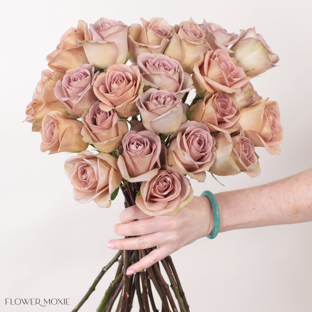 Amnesia Lavender Roses | DIY Wedding Flowers | Flower Moxie