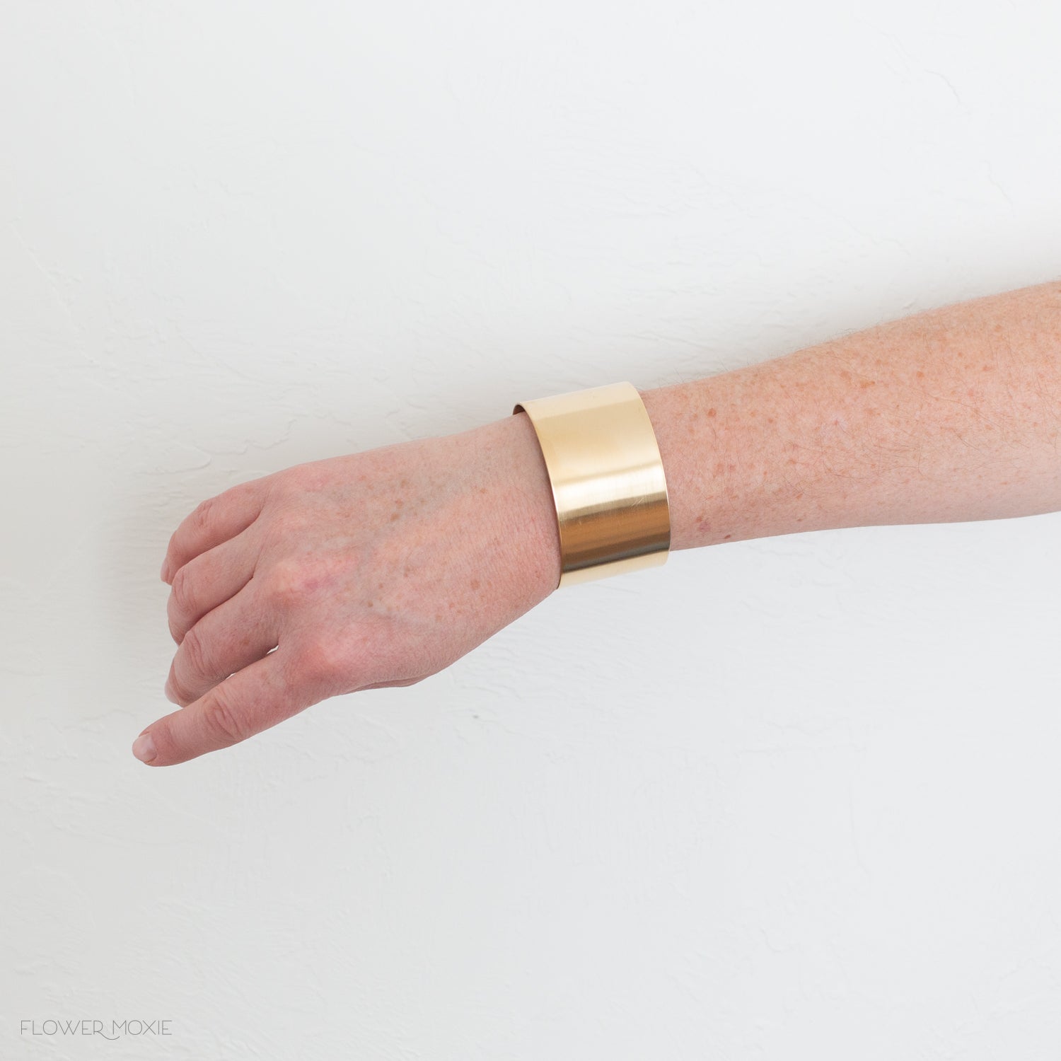 1.5" smooth brass cuff bracelet