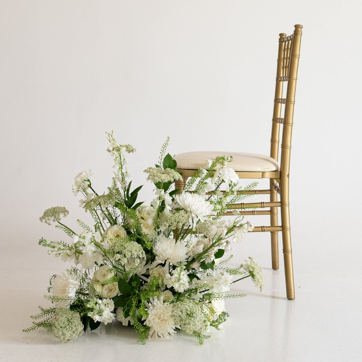 Meadow White Large Aisle Marker Arrangement