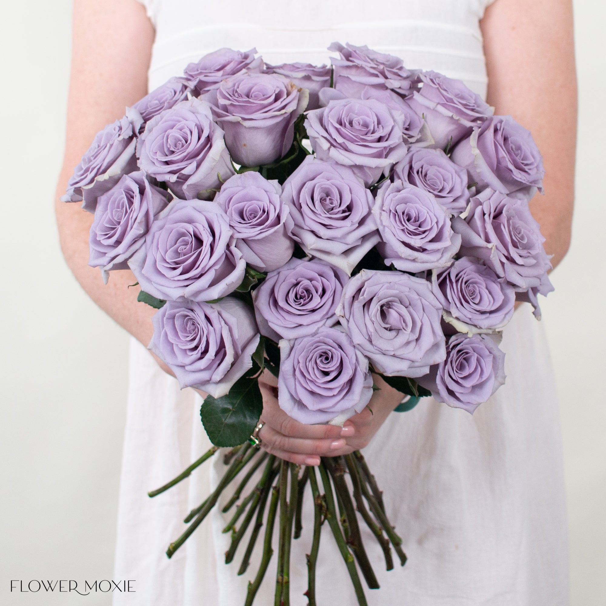 Shocking Blue Lavender Roses | DIY Wedding Flowers | Flower Moxie