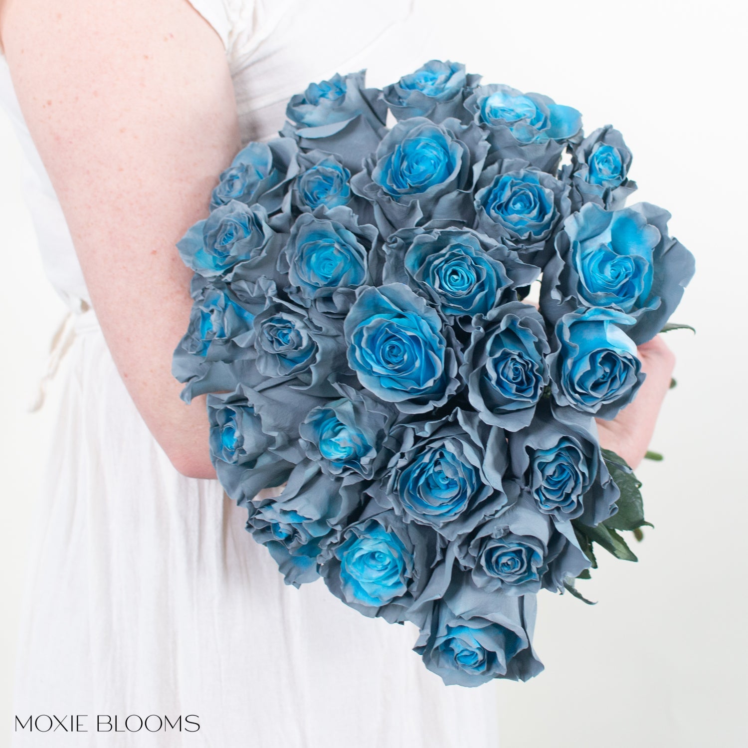 Novelty Roses | Flower Moxie | Roses for DIY Wedding
