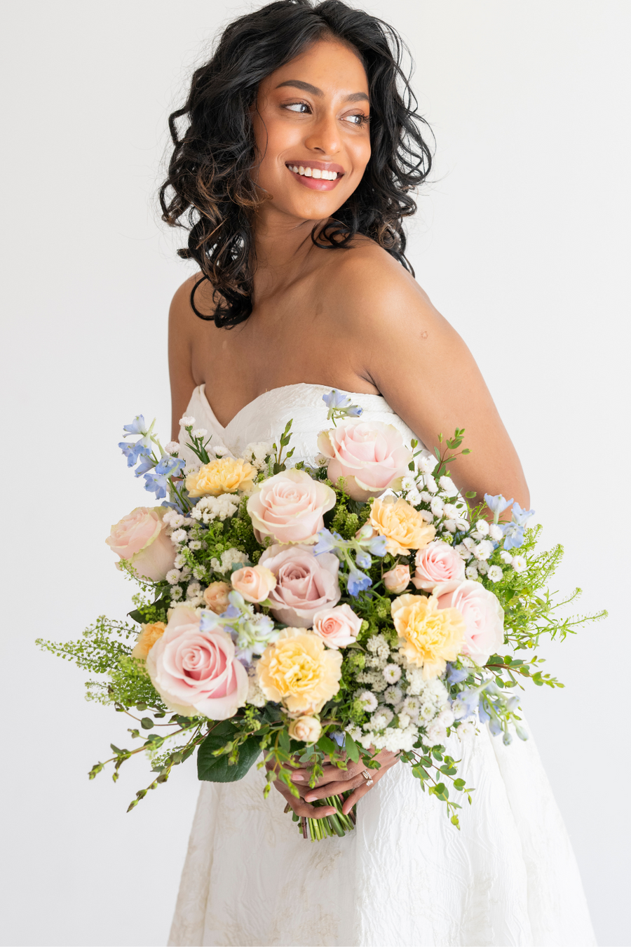 Novelty Roses | Flower Moxie | Roses for DIY Wedding Novelty Roses | Flower Moxie | Roses for DIY Wedding