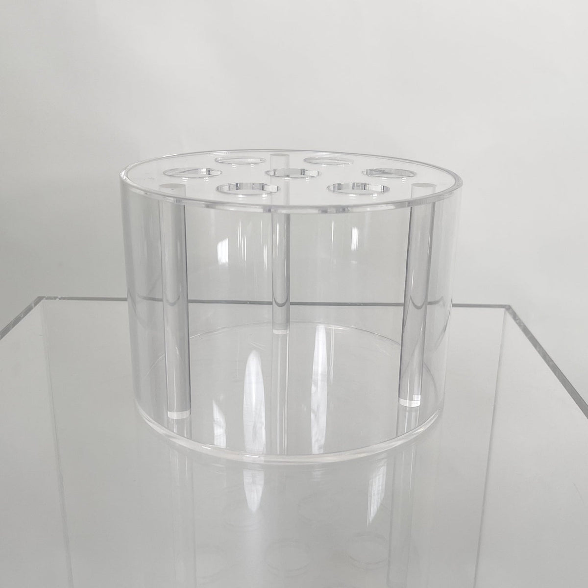 Round Acrylic Vase