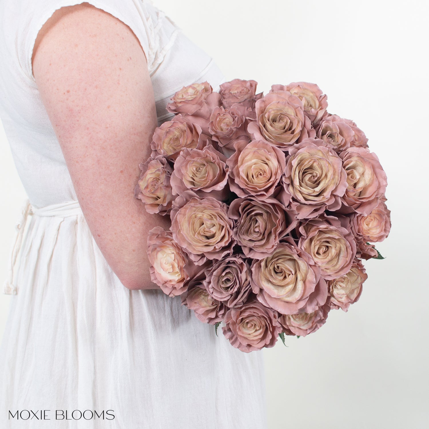 Novelty Roses | Flower Moxie | Roses for DIY Wedding Novelty Roses | Flower Moxie | Roses for DIY Wedding