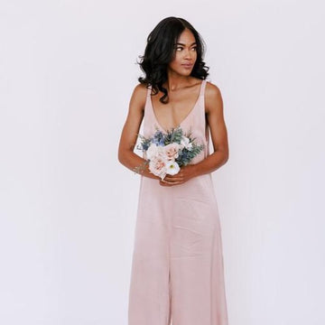 Dusty Blush and Blue Bridesmaids | DIY Wedding Kit | Flower Moxie Dusty Blush and Blue Bridesmaids | DIY Wedding Kit | Flower Moxie